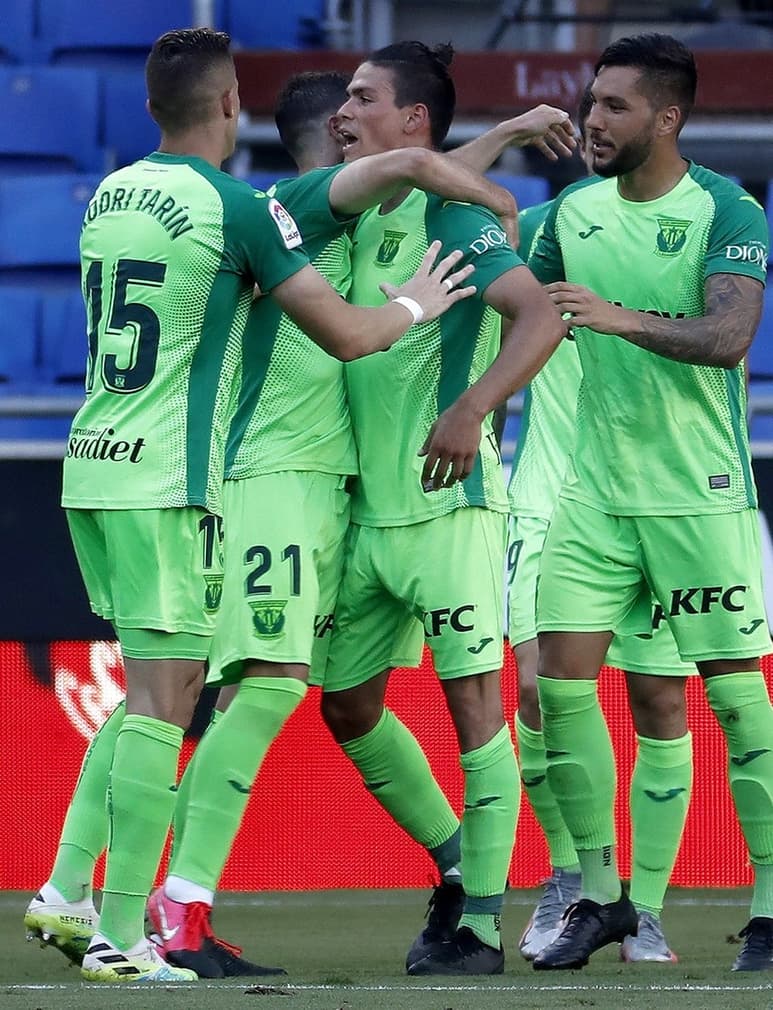 El Leganés de Javier Aguirre derrotó 1-0 al Espanyol, y mantiene ligeras esperanzas de no descender en España. (EFE)