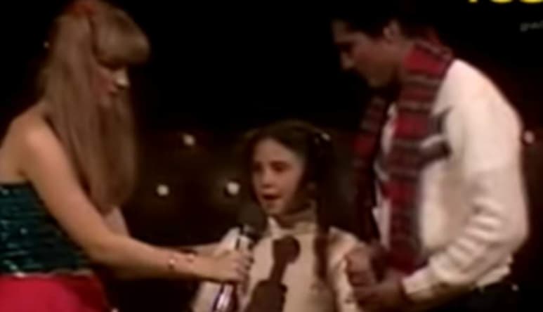 La presentadora de 48 años comenzó a trabajar desde muy corta edad en Televisa. (ESPECIAL)