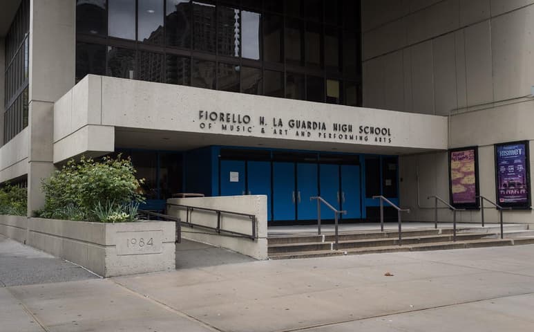 Con poco más de un mes antes de que millones de estudiantes de Estados Unidos regresen a clases, todavía hay muchas cosas por definir, y no sólo por el creciente número de casos de coronavirus a nivel nacional. (ARCHIVO)