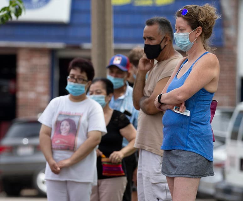 El 60 % de los nuevos contagios por COVID-19 y el 64 % de las muertes registradas por el virus en todo el globo durante la semana pasada se registraron en el continente americano. (ARCHIVO)