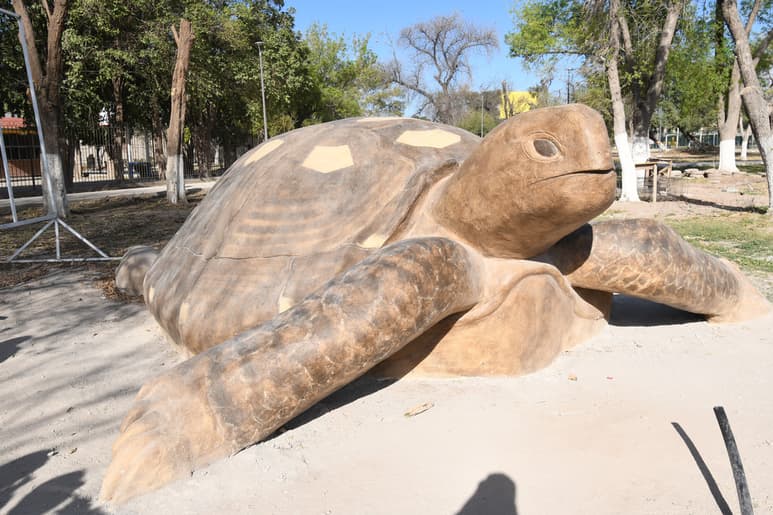 La remodelación de la Plaza de la Tortuga será inaugurada el próximo 13 de septiembre, con los festejos de los Niños Héroes. (FERNANDO COMPEÁN)