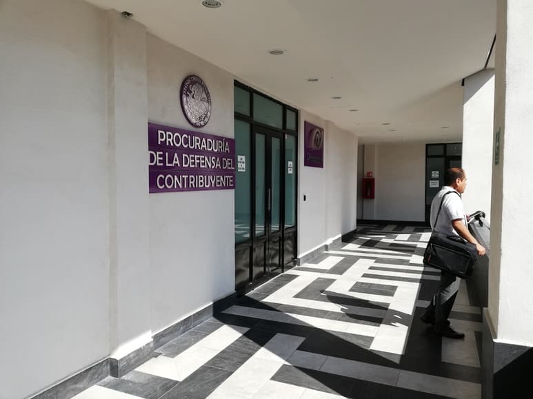 La Prodecon ha comenzado a atender casos urgentes y necesarios de manera presencial; el resto sigue en forma remota. (EL SIGLO DE TORREÓN)