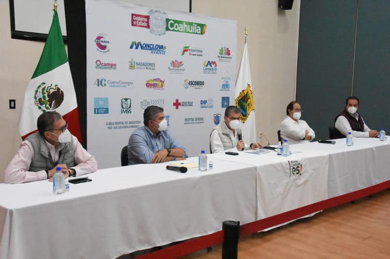 Miguel Riquelme dijo que la entidad no dará un paso atrás en la reactivación económica, y dijo que únicamente podrían ajustarse los horarios o en caso más extremo realizar cierres en fines de semana. (EL SIGLO COAHUILA)