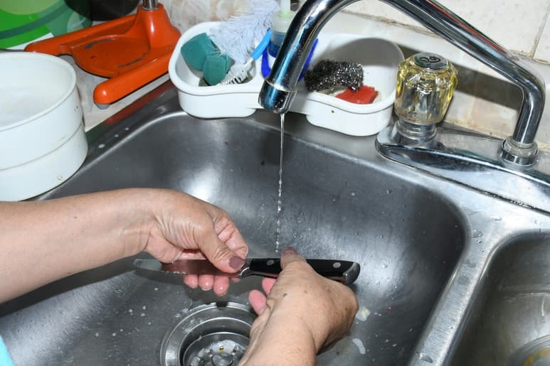 Hay duranguenses que no cuentan ni con lo más básico, como el dos por ciento de la población que no tiene acceso al agua. (EL SIGLO DE TORREÓN)