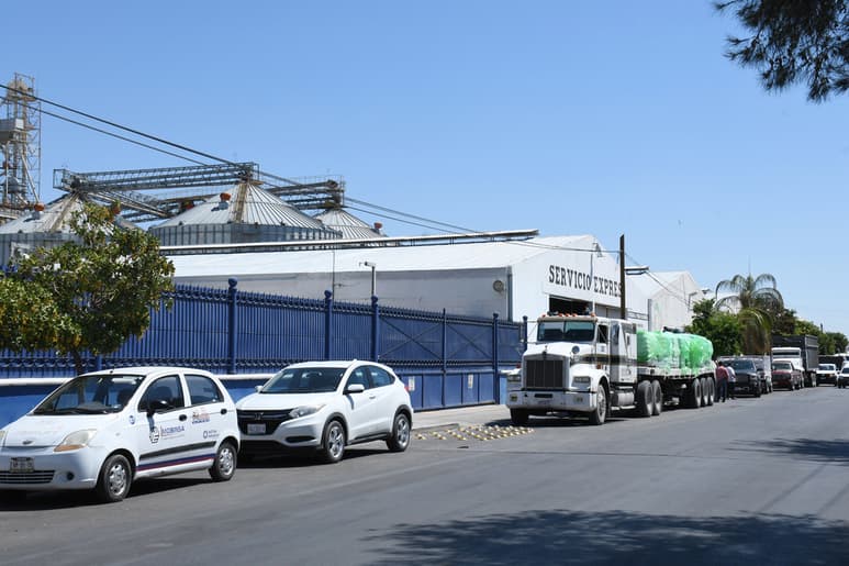 Los índices económicos en todo el país han caído debido a la pandemia por COVID-19. (ARCHIVO)