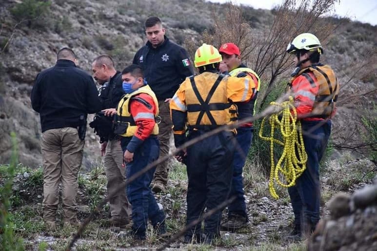 Fue el pasado domingo que una menor de 10 años de nombre Lluvia Estefanía, fue arrastrada por la corriente del arroyo, por lo que al día de ayer sumaba más de cinco días sin ser localizada.