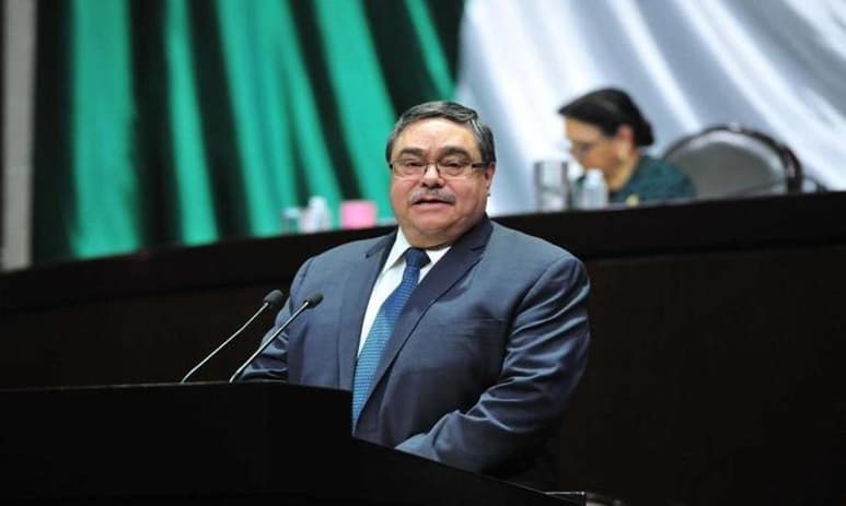 Pavón Campos, quien en su momento estuvo presente en las mesas de negociación entre el Sindicato Minero, la Secretaría del Trabajo y la empresa Grupo México recordó que fue Napito quien impidió la reapertura de aquellas minas y quien se negó a que los compañeros regresaran a laboral. (ARCHIVO)
