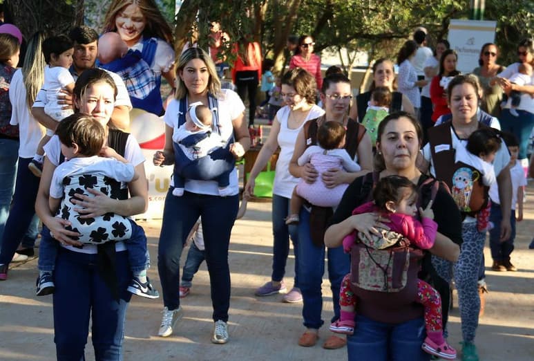 Tras reforzar las acciones para la promoción de la lactancia materna, el Instituto Mexicano del Seguro Social (IMSS) Coahuila, informó que las madres que han sido diagnosticadas con el COVID-19, pueden seguir amamantando, pues el virus solo se transmite vía respiratoria. (ARCHIVO)