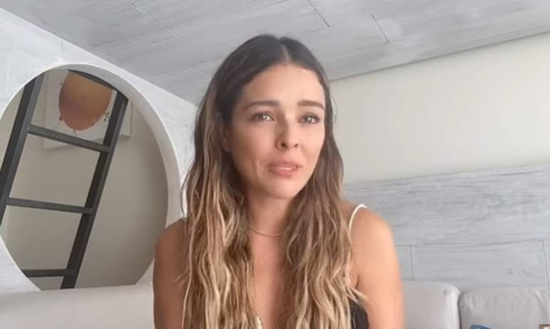 la actriz decidió postear un video a su canal de YouTube, en donde rompió el silencio y confesó estar enterada de lo que hacía su esposo. (ESPECIAL)
