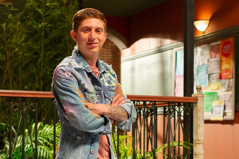 El actor dice que ha escuchado buenos comentarios de la ciudad, por lo que espera venir pronto; promueve la novena temporada de Vecinos.