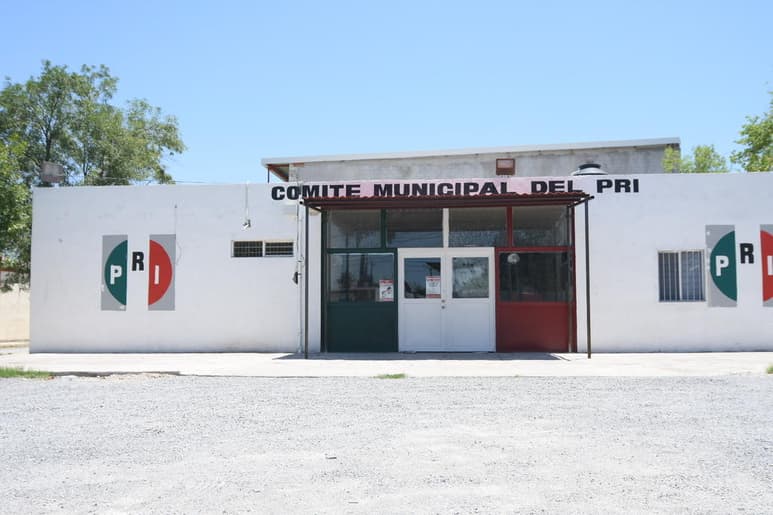 “De no realizarse las elecciones (para diputados locales) en 2020 caeríamos en la ilegalidad” advirtió el presidente del Comité Municipal del Partido Revolucionario Institucional (PRI) en Monclova, Alberto Medina Martínez.