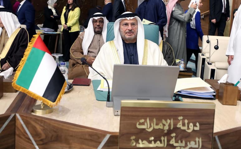 El viceministro de Exteriores emiratí, Anwar Gargash (foto), afirmó hoy que la 'iniciativa valiente' de Emiratos Árabes Unidos de normalizar las relaciones con Israel busca reconducir el proceso de paz entre palestinos e israelíes y la posibilidad de que se cree un Estado palestino. (ARCHIVO)