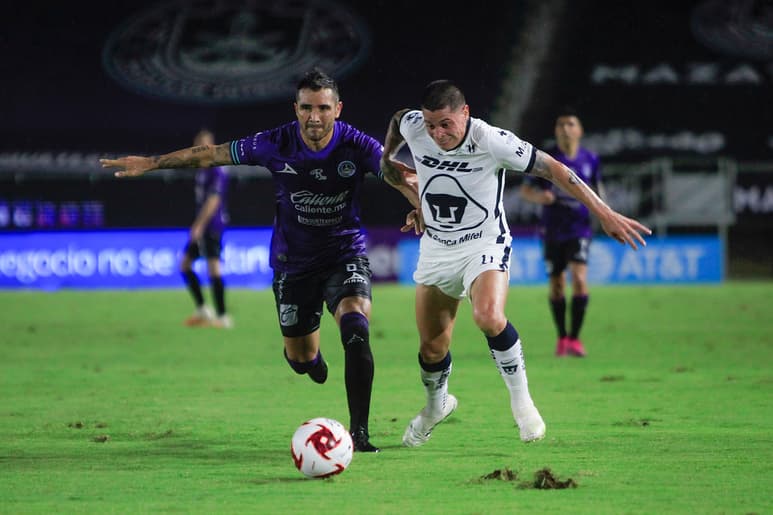 En un duelo con pocas emociones, Pumas dejó ir la posibilidad de amanecer como líder del torneo, al empatar con Mazatlán. (JAM MEDIA)