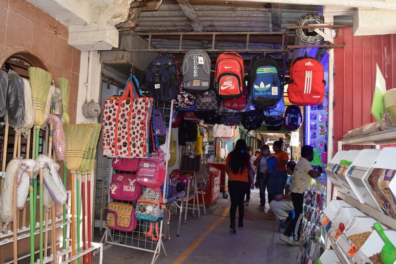 Comerciantes acusan a la pandemia de terminar con la economía del municipio, que con el paso de los años iba decayendo. (EL SIGLO DE TORREÓN)