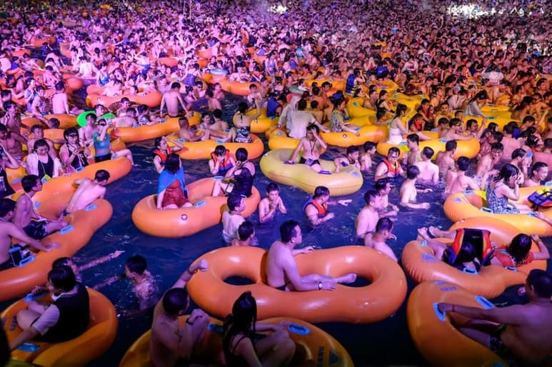 El parque fue reabierto en el mes de junio ante la disminución de casos por COVID-19 en la región (IMÁGENES CORTESÍA DE AFP Y XINHUA)