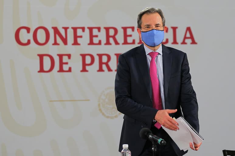 El secretario de Educación Pública, Esteban Moctezuma Barragán, dio a conocer las materias y horarios de Aprende en Casa II para los grados de segundo y tercero de primaria. (ARCHIVO)