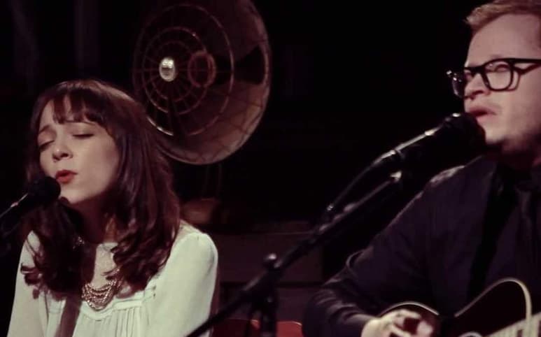 Colaboración. Leonel se unió a Natalia para cantar Cuando sale la Luna.