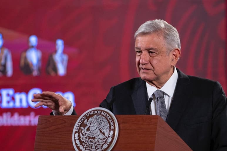 Andrés Manuel López Obrador aseguró que hay 'notorias diferencias' entre las grabaciones en las que se observa a su hermano Pío López Obrador recibir dinero de David León con los casos de Emilio Lozoya y de Genaro García Luna. (ARCHIVO)
