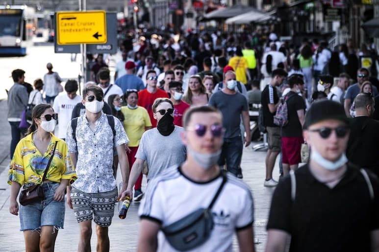 Para la epidemióloga Yépez es fundamental el cuidado sanitario y seguir las normas para evitar el contagio.