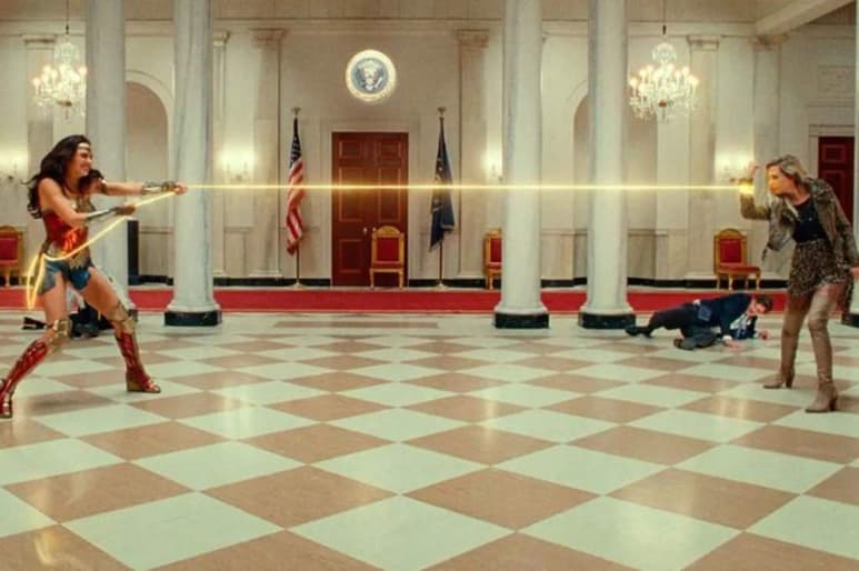 Luego de que Warner Bros. sorprendiera el día de ayer al revelar nuevas imágenes promocionales de su próxima cinta Mujer Maravilla 1984, este sábado finalmente lanzó el primer tráiler final del esperado filme. (ESPECIAL) 