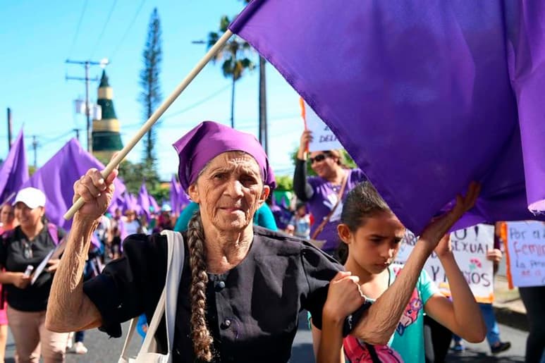 El procurador de Derechos Humanos de El Salvador, Apolonio Tobar, se mostró alarmado este miércoles por la violencia sexual que sufren la niñas en el país y que durante el primer semestre del 2020 generó un promedio diario de 1.4 embarazos y cerca de 7 violaciones a la integridad sexual de los menores de edad. (CORTESÍA)