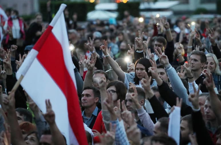 Putin admitió que Lukashenko le pidió ayuda cuando en Minsk y otras ciudades de Bielorrusia estallaron las protestas antigubernamentales tras las elecciones presidenciales del 9 de agosto. (ARCHIVO)