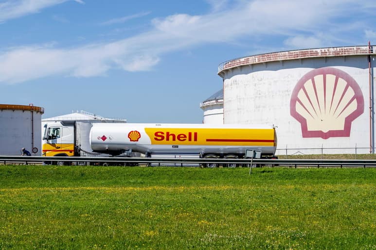 La Comisión Nacional de Hidrocarburos (CNH) de México aprobó este viernes la perforación de dos pozos exploratorios a las empresas Shell y Operadora Bloque 12, que pertenece a Grupo Carso, del magnate mexicano Carlos Slim. (ARCHIVO)
