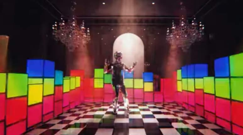 Los cantantes Calvin Harris y The Weeknd unen voces para su primera colaboración artística con Over now, un sencillo que mezcla el pop con algo de punk y rhythm and blues y que ya se encuentra disponible en todas las plataformas digitales. (ESPECIAL)