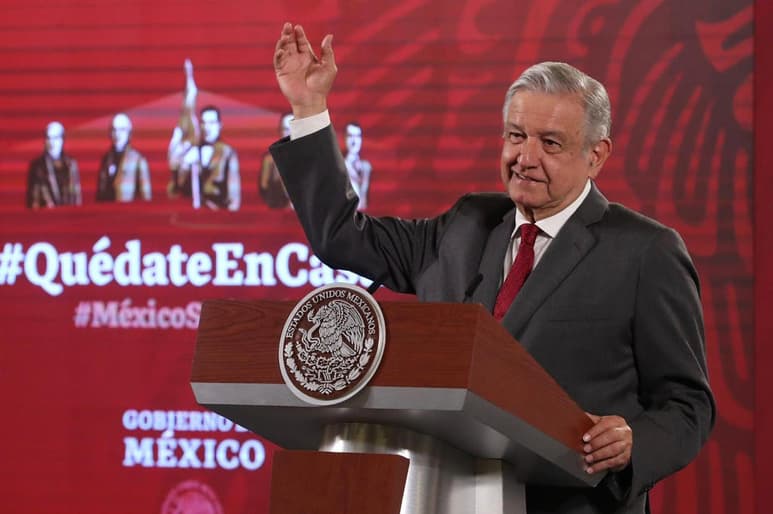 El mandatario consideró que sus actos no representan propaganda, sino información. (ARCHIVO)