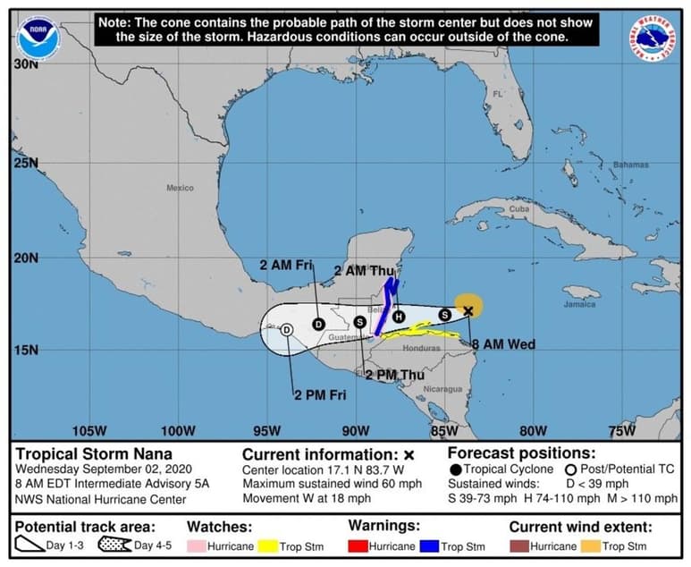 La tormenta tropical 'Nana' se debilita 'rápidamente' este jueves mientras prosigue su rumbo oeste sobre el norte de Guatemala y sudeste de México, aunque todavía mantiene vientos máximos sostenidos de 45 millas por hora (75 km/h). (ARCHIVO)