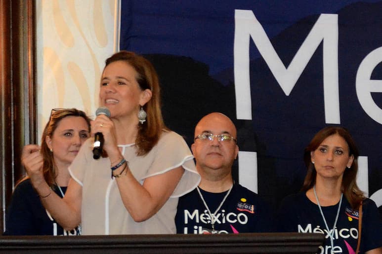 La excandidata presidencial y dirigente de la organización México Libre, Margarita Zavala, aseguró a sus militantes y seguidores que, después de que el Instituto Nacional Electoral (INE) les negó el registro como partido político, no va a dejar que caigan en la desesperanza y explicó que decidieron bancarizar todas las aportaciones para evitar sobrecitos y bolsas. (ARCHIVO)
