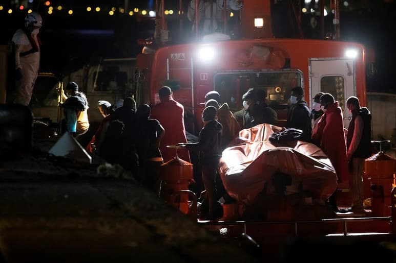 Entre enero y agosto, cerca de 4,000 inmigrantes irregulares entraron en las Canarias. (EFE)