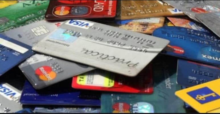 El funcionario alertó sobre las firmas de crédito exprés que ofrecen soluciones inmediatas con falsos préstamos que pueden otorgarse en segundos.
(ARCHIVO)