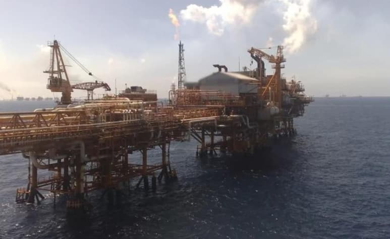 México reducirá la plataforma de exportaciones de petróleo crudo en 103 mil barriles diarios el próximo año, de acuerdo con el proyecto de Presupuesto de Egresos de la Federación 2021. (ARCHIVO)