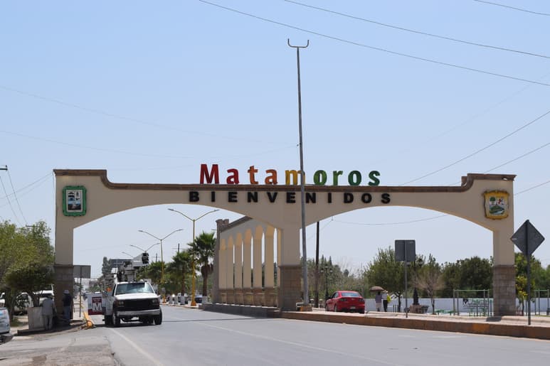 La Dirección Municipal de la Juventud en Matamoros firmó un convenio con una institución educativa privada, para ofrecer descuentos a los jóvenes que estén interesados en pertenecer al centro educativo. (EL SIGLO DE TORREÓN)
