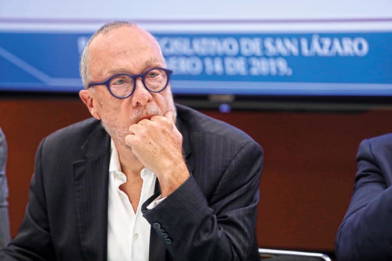 Para el subgobernador del Banco de México, Jonathan Heath, Pemex corre el riesgo de convertirse en un cáncer incurable. (ARCHIVO)