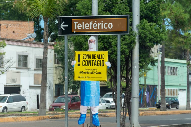 La elevada movilidad en el municipio de Durango ha provocado que la curva de contagios siga al alza. (EL SIGLO DE TORREÓN)
