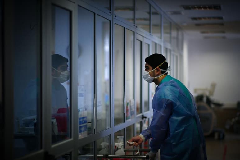 El sábado 5 de septiembre se registraron 2 mil 832 internados generales e intubados por este virus, mientras que ayer, 8 de septiembre, el registro fue de 2 mil 917, es decir que incrementaron 85 pacientes.