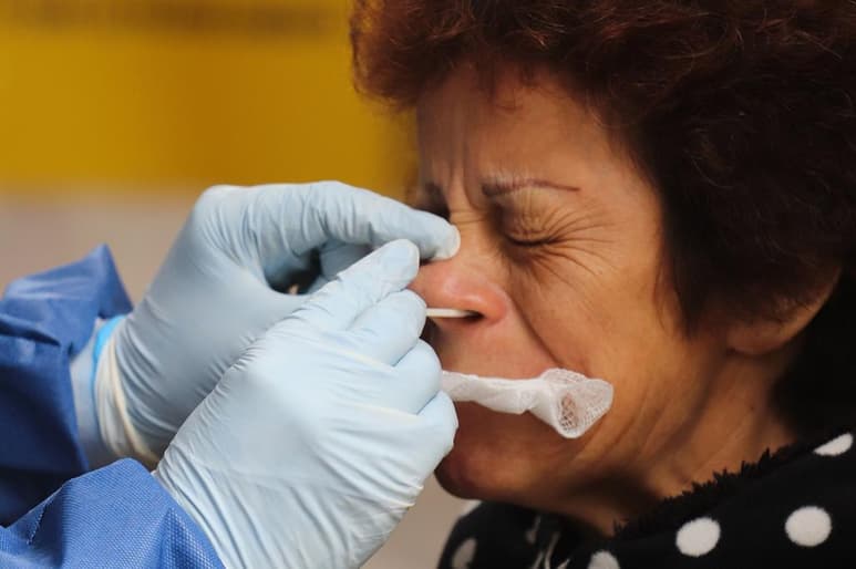 Al día de hoy, se contabilizan en Coahuila 24,242 casos, incluidos 1,538 decesos.
(ARCHIVO)