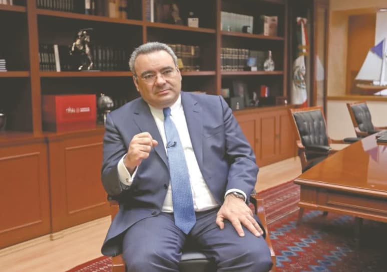 'Estamos sentando las bases sanas y sólidas de la recuperación y es a través del Presupuesto de Egresos y la Ley de Ingresos, así como de todo el Paquete Económico 2021, es cómo estamos dejando estas bases', aseguró al participar en el Encuentro con los Sectores Productivos del país.
(ARCHIVO)