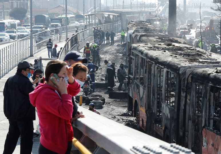 La mandataria de Bogotá hizo un reclamo a la Policía, a la que señaló de desobedecr instrucciones. (EFE)