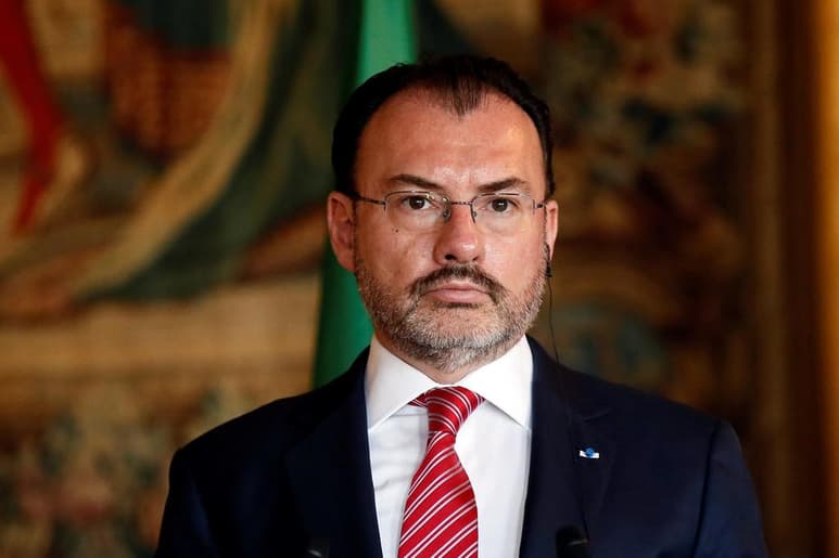 Los estudiantes del MIT solicitaron la salida debido a los escándalos de corrupción en los que se ha visto envuelto. (ARCHIVO)