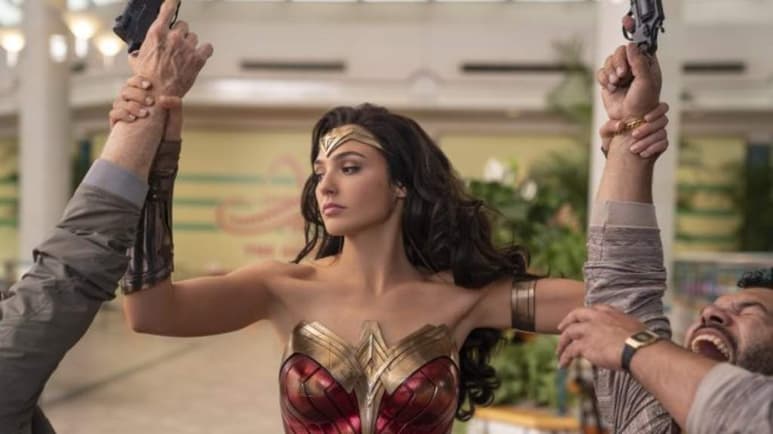 La llegada de la nueva película Wonder Woman 1984 a cines se retrasará nuevamente a la espera de que la pandemia por COVID-19 deje de ser un problema. (ESPECIAL)