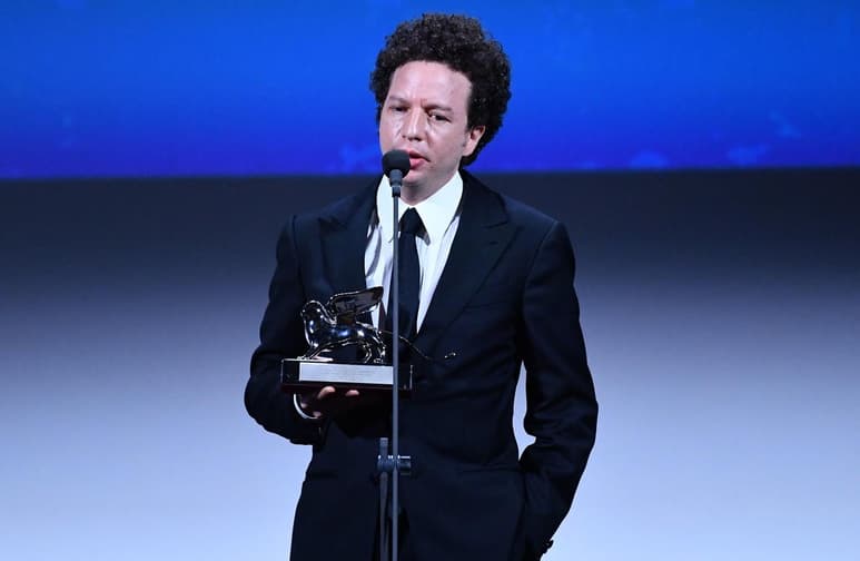 El mexicano Michel Franco ganó hoy el León de Plata Gran Premio del Jurado del 77 Festival de Venecia por su película 'Nuevo Orden', una distopía que se ha acercado a la realidad mucho más de lo que el realizador podía imaginar. (Archivo)