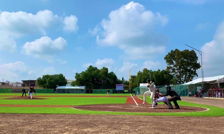 La juvenil representación de los Algodoneros del Unión Laguna sufrió esta tarde su primera derrota dentro del Torneo Patrio Texcoco 2020, al caer ante los Pericos de Puebla con pizarra de 5 carreras a 3, en la tercera jornada del certamen organizado por PROBEIS. (ARCHIVO)