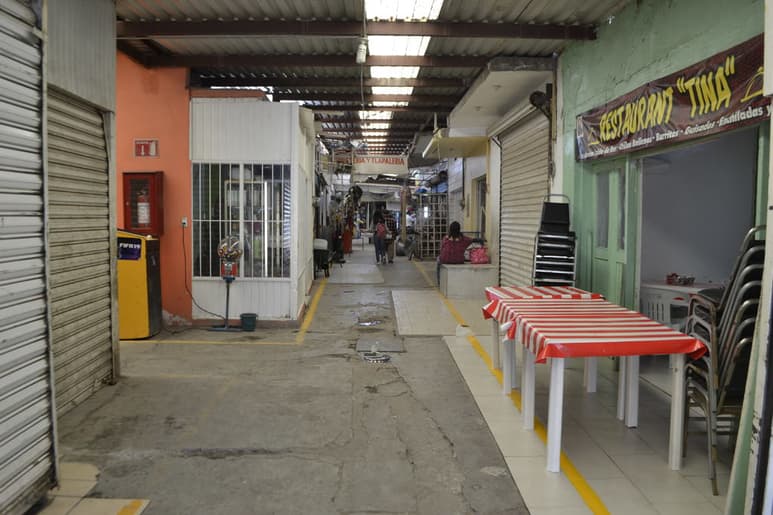 Son más de 80 comerciantes que desde hace varias décadas ofrecen sus productos en el mercado de Francisco I. Madero. (EL SIGLO DE TORREÓN)