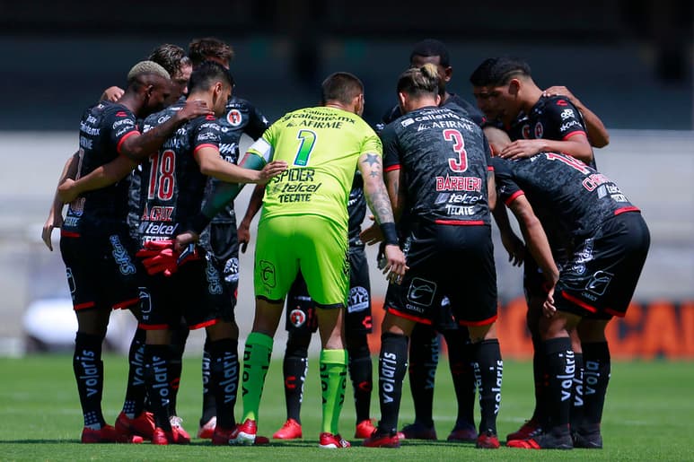 Previo al duelo contra Cruz Azul de la jornada 10 del Guardianes 2020, los Xolos de Tijuana presentaron siete casos positivos por COVID-19, cuatro futbolistas y tres miembros del cuerpo técnico, en donde destaca el entrenador Pablo Guede. (ARCHIVO)