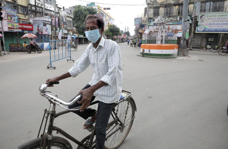 Brasil, uno de los países más afectados en el mundo por la pandemia del nuevo coronavirus junto a Estados Unidos e India, registró en las últimas 24 horas 14.768 nuevos casos confirmados y 415 muertes relacionadas a la COVID-19. (ARCHIVO)