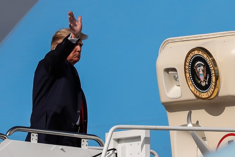 Trump citó el suceso durante una mesa redonda. (EFE)