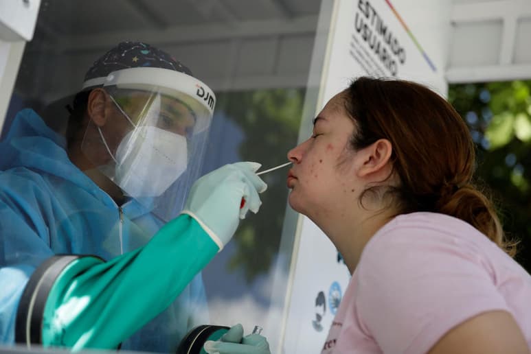 En Estados Unidos existen tres categorías de pruebas del coronavirus. (ARCHIVO)